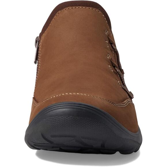 NWT Clarks Collection Women's Fiana Bay Ankle Boot, Taupe Nubuck, 8.5, Medium US - Picture 3 of 6